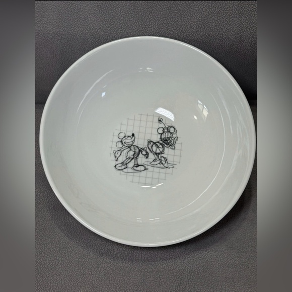 Disney Sketchbook Mickey & Friends 9.5" Salad Serving Bowl Donald Goofy - Picture 7 of 9